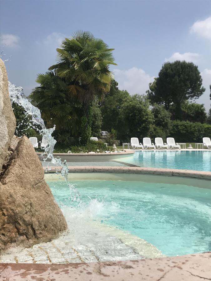 Agriturismo Corte Salandini Hotel Ponti sul Mincio Buitenkant foto