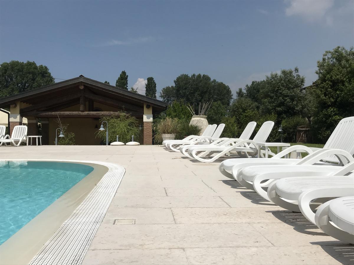Agriturismo Corte Salandini Hotel Ponti sul Mincio Buitenkant foto