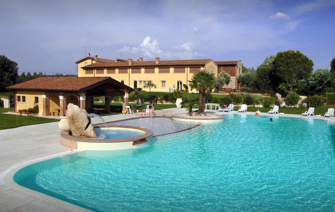Agriturismo Corte Salandini Hotel Ponti sul Mincio Buitenkant foto