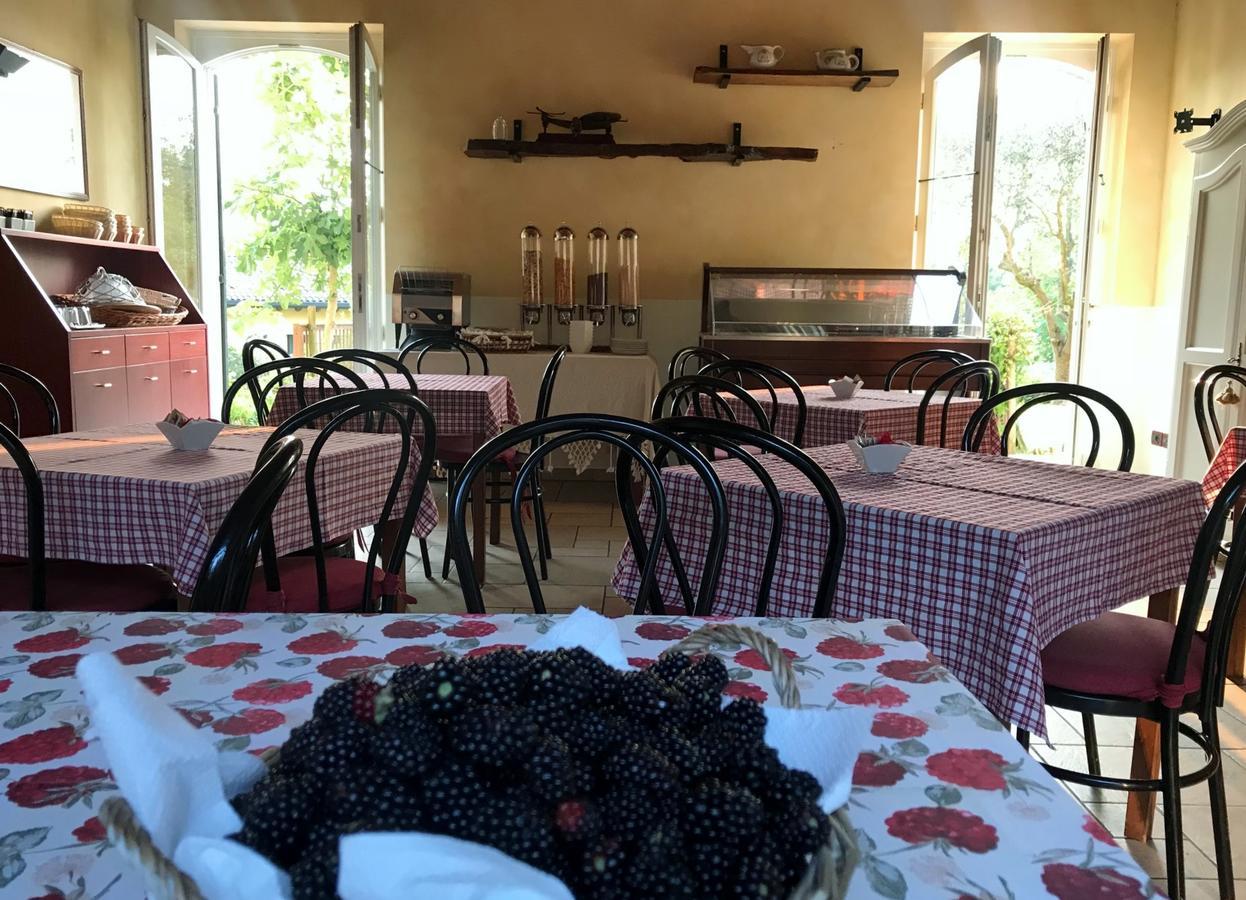 Agriturismo Corte Salandini Hotel Ponti sul Mincio Buitenkant foto
