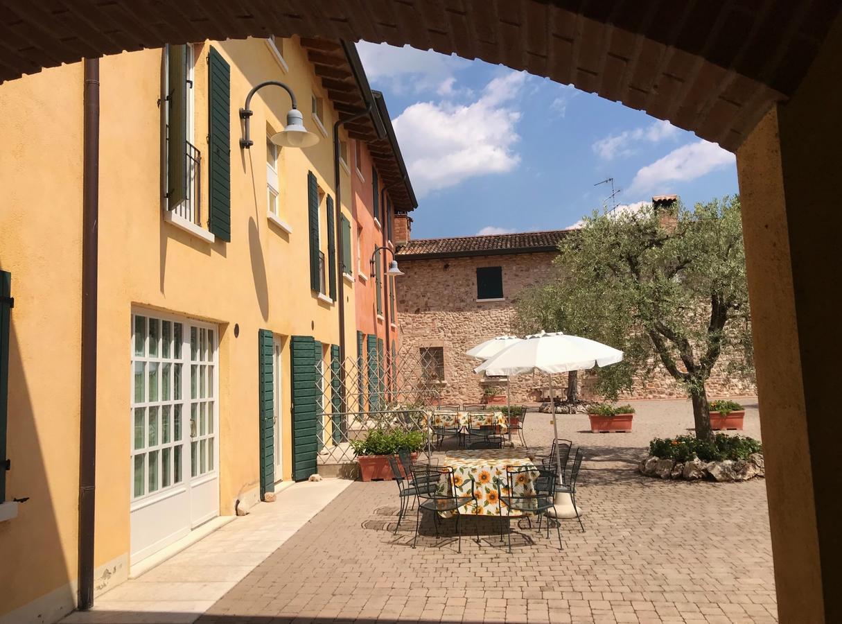 Agriturismo Corte Salandini Hotel Ponti sul Mincio Buitenkant foto